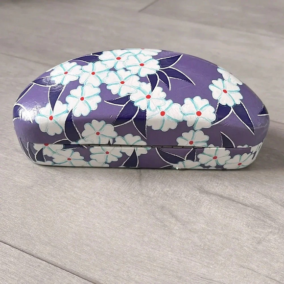 Floral Hard Glasses Case Purple - Picture 2 of 4